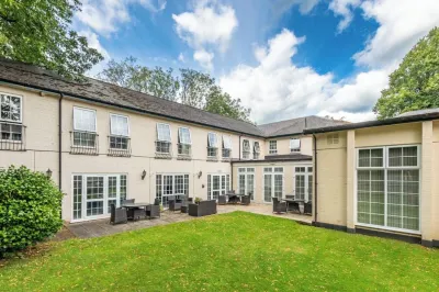 Forest Lodge Hotel Hotels near St Michael's & All Angels Church