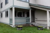 McCall Suite Spot: 1-bedroom with indoor fireplace