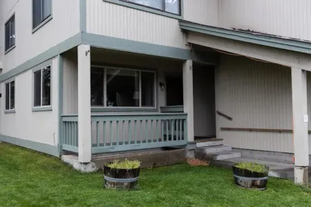 McCall Suite Spot: 1-bedroom with indoor fireplace Отели в г. Мак-Кол