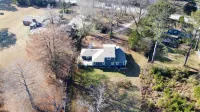 Eclectic 3-bedroom house in welcoming College Park