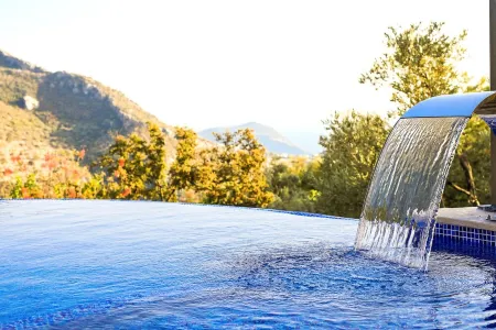 Villa Fiore Отели рядом с достопримечательностью «Kaputas Beach»