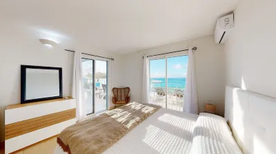 Magnificent waterfront apartment-Free breakfast