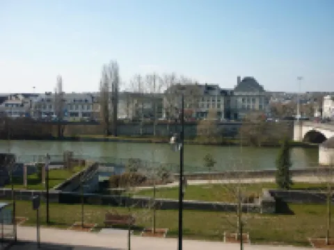 Cit'Hotel de Harlay Hotels in Compiegne