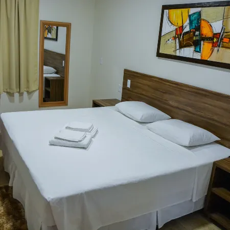 Mac Hotel