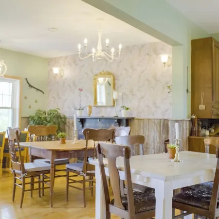 Chanterelle Country Inn & Cottages