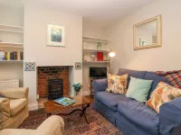 Pendennis Hotels in Oborne