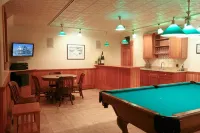 Breezy Hill Inn - Bed and Breakfasts