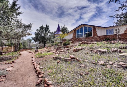 1. 레드 록 주립 ..