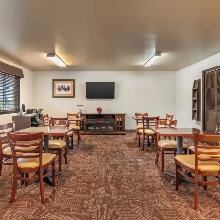 Colstrip Inn & Suites