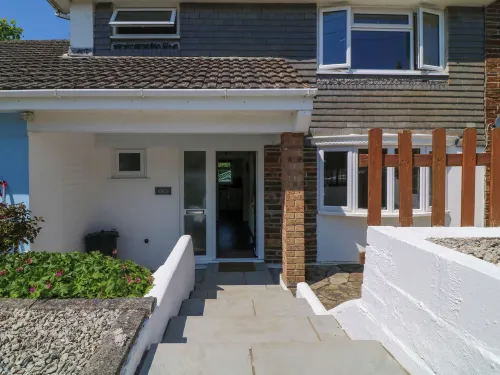 Cres Hotels in Tintagel