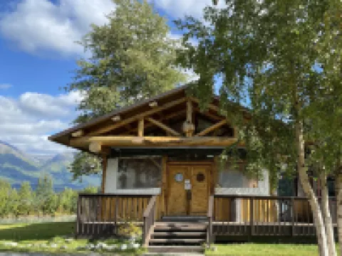 Trail Lake Lodge Hotels in Moose Pass