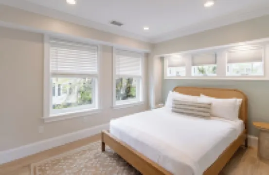 The Newport Lofts - 543 Thames Street