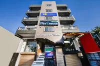 FabHotel Tree House - Nr Yashobhoomi Convention Centre Hotels near Atta (Surhera Forest)