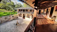 Hacienda San Isidro de Iltaqui Hoteles en Cotacachi