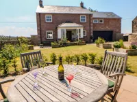 Larch House Hotels in Bolton