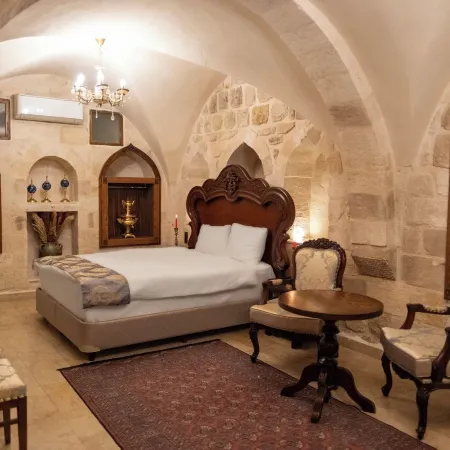 Kasr-i Divan Hotel