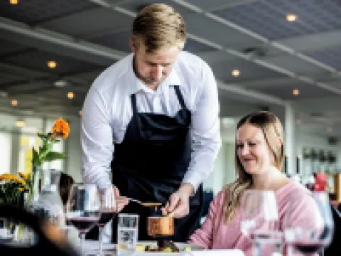 ホテル ジュエルスミンデ ストランド ヘーデンステット市のホテル