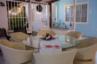 Alice y Juancito Boutique Hotel - breakfast