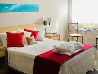 Hotel Azul by MH Hotels in Peninsula