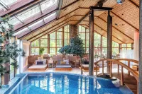 Nova Park Conference - Pools