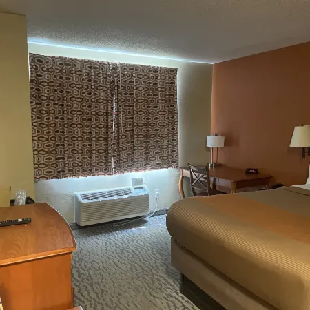 Regency Inn & Suites