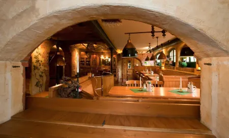 Villa Knobelsdorff Отели в г. Кармцов-Валльмов