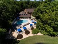 The Landing Resort - Pool