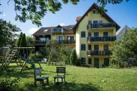 فندق رايترهوف - أيتمولزي Hotels near FKK Strand Muhr am See