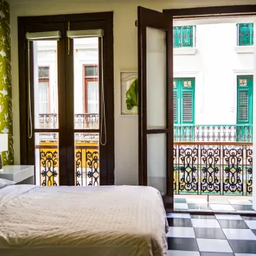 Navona Studios Hotels near National Gallery