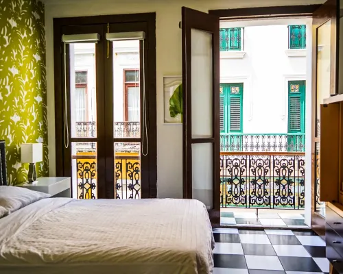 Navona Studios Hotels near Isla de Cabras Park