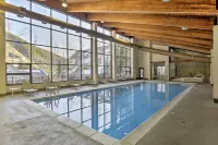 Hot Tub + Ski Shuttle Access: Keystone Condo! - Parkplatz