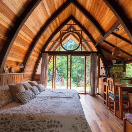 Sacha Urco Lodge -Private Cloud Forest Reserve in Mindo-4X4 Recommended March-April