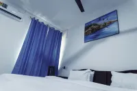 RAGANT HOTEL Hoteles en Elmina