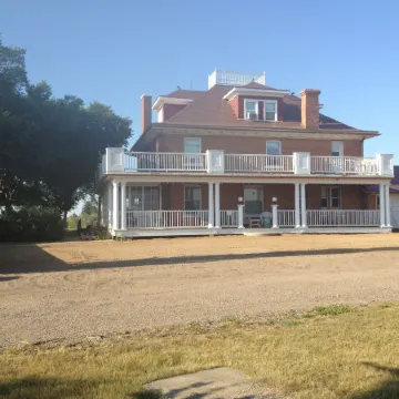 Wakamow Heights Bed and Breakfast