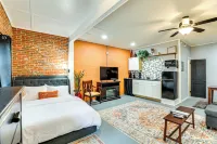 Backyard Oasis w/ Pool: Sunny Sumter Studio! - 3-Star