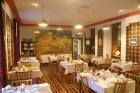 MacDougall Clansman Hotel - 2 ดาว