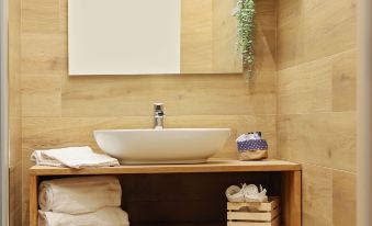 U259 B&b