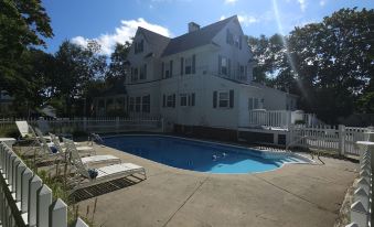 Old Orchard Beach Inn