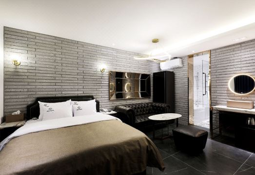 Cielo Hotel - Housity