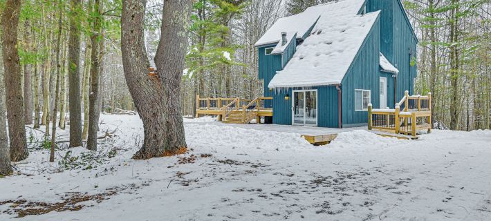 Ski, Hike & Golf: Pet-friendly Windham Retreat Hotels in Windham
