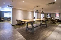 Premier Inn London Edgware Hotels in Barnet