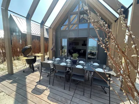 Unique, totally new Beach villa for 8 p. directly at the IJsselmeer, Enkhuizen