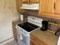 Newly Updated- Top Floor- Bona Nook