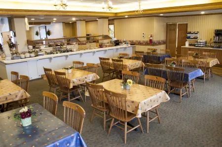 Blue Gate Garden Inn