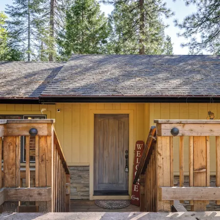 Cozy Mi-Wuk Village Cabin w/ Deck!