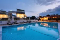 Blue Marine Village Hotel a Xirovrisi