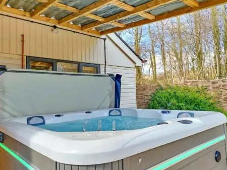 Little Dunley - Acorn Cottage Отели рядом с достопримечательностью «College House»