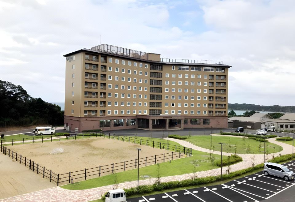 Toyoko Inn Tsushima Hitakatsu 건물 전경