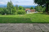 Vacation home/Bavaria/Bavarian forest conquer/recreation. .with garden fence...