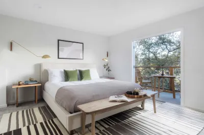 Avantstay의 비노 블랑코, Mtn 전망 & 데크가 있는 개인 와인 카운트리 홈 Lyttle Cow Palace 주변 호텔